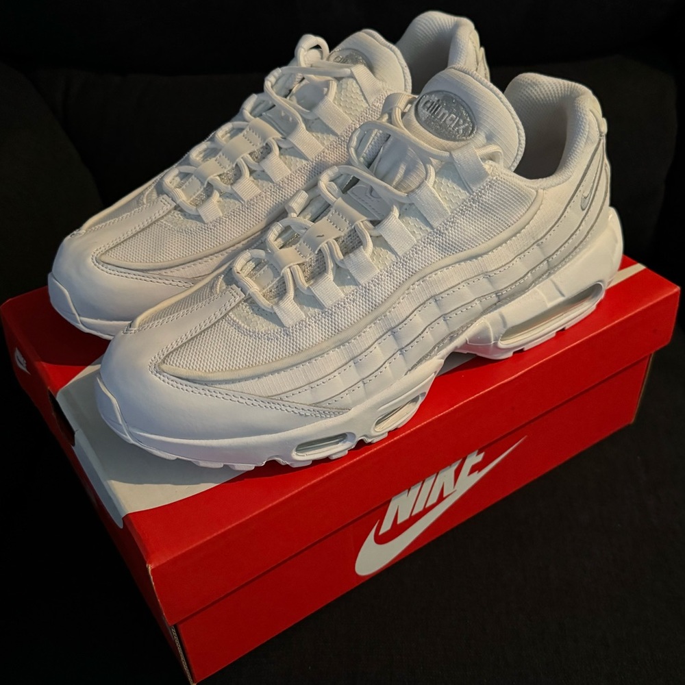 Nike Air Max 95 Essential